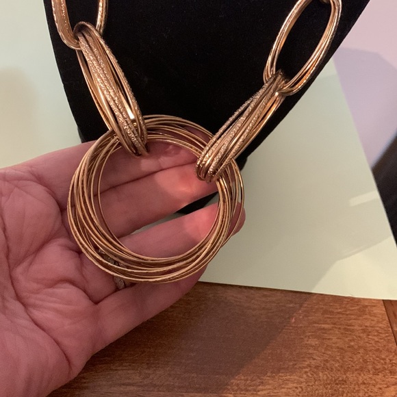 Beautiful INC necklace 19” - Picture 4 of 5